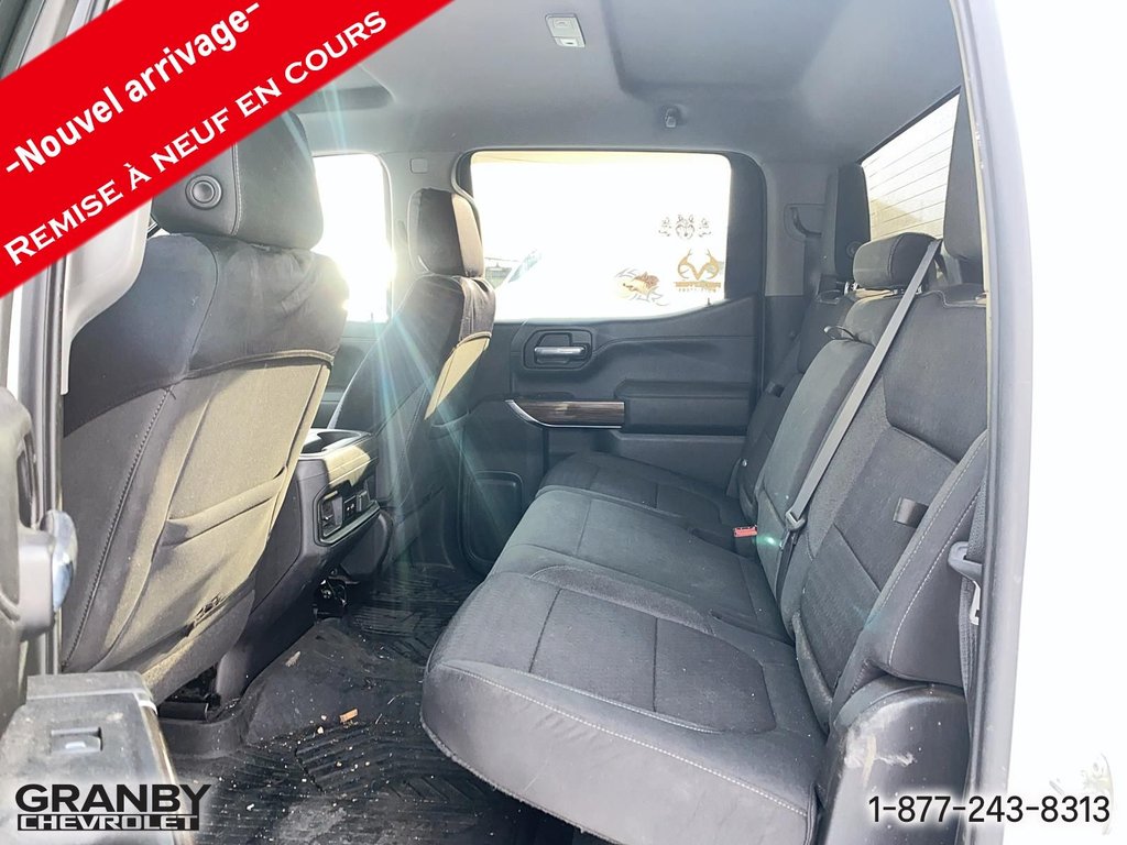 2022 Chevrolet Silverado 1500 LTD in Granby, Quebec - 8 - w1024h768px