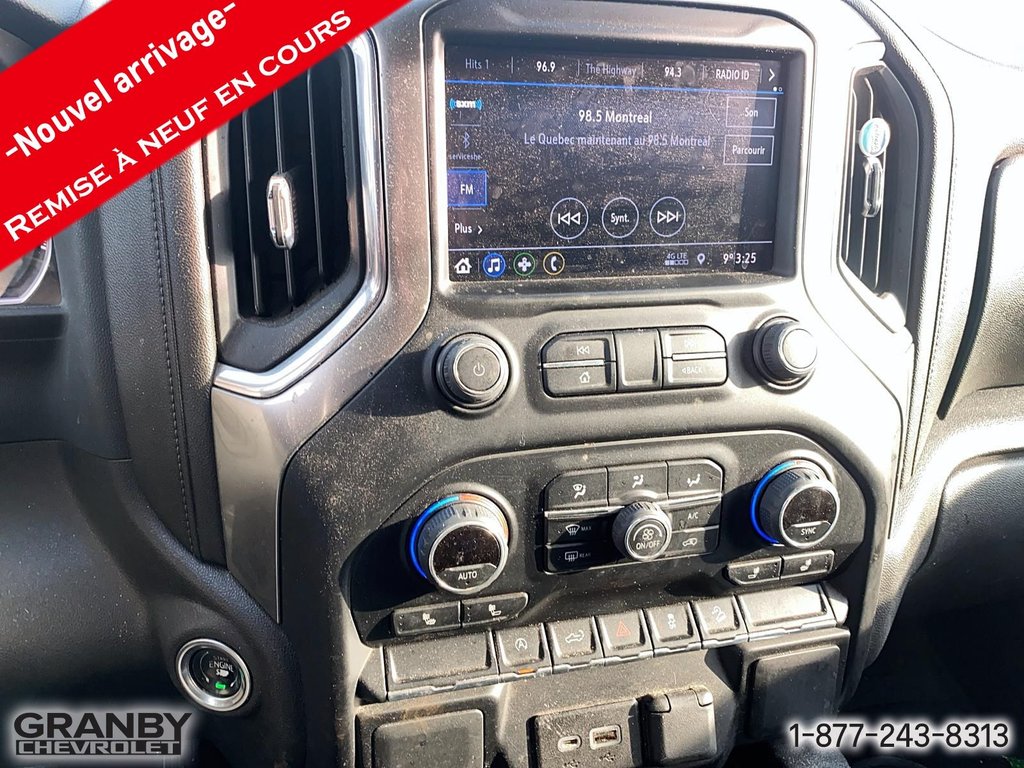 2022 Chevrolet Silverado 1500 LTD in Granby, Quebec - 13 - w1024h768px