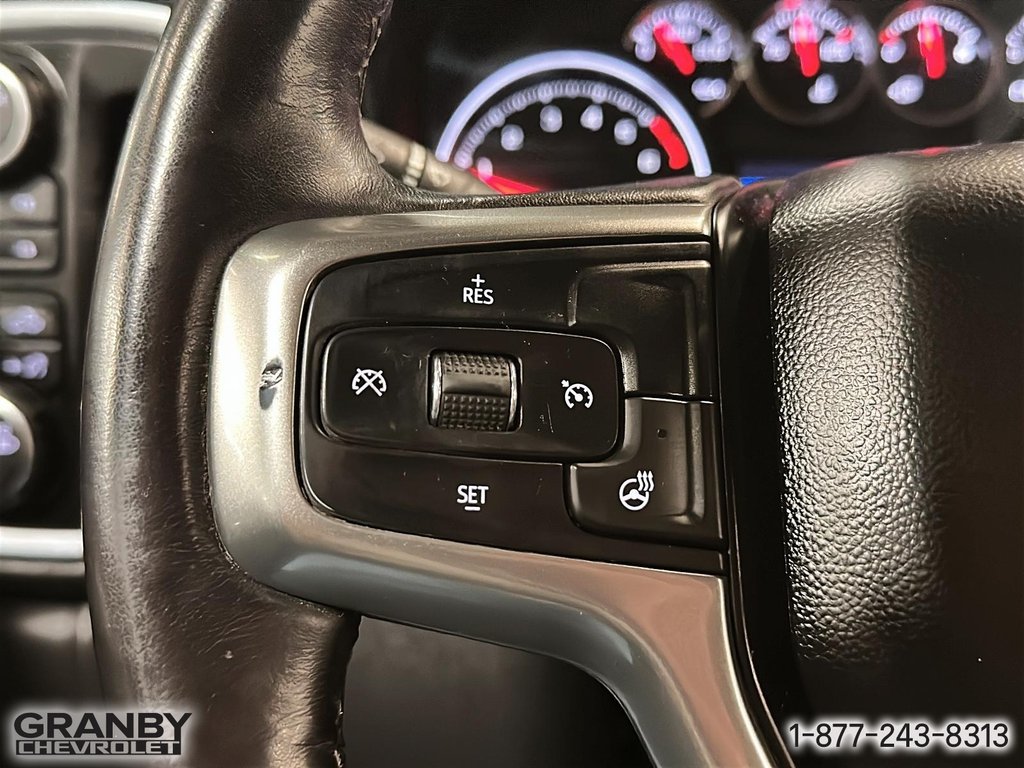 2022 Chevrolet Silverado 1500 LTD LT Trail Boss crewcab boite 6.6 diesel in Granby, Quebec - 22 - w1024h768px