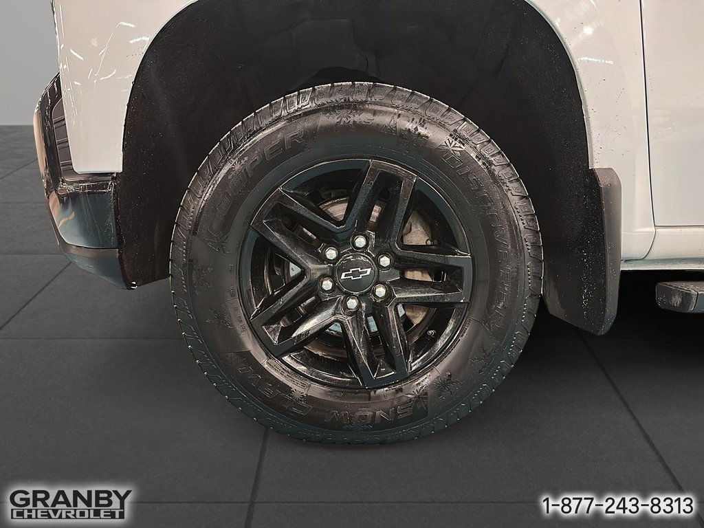 2022 Chevrolet Silverado 1500 LTD LT Trail Boss crewcab boite 6.6 diesel in Granby, Quebec - 11 - w1024h768px