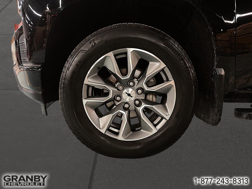2022 Chevrolet Silverado 1500 LTD in Granby, Quebec - 10 - w1024h768px