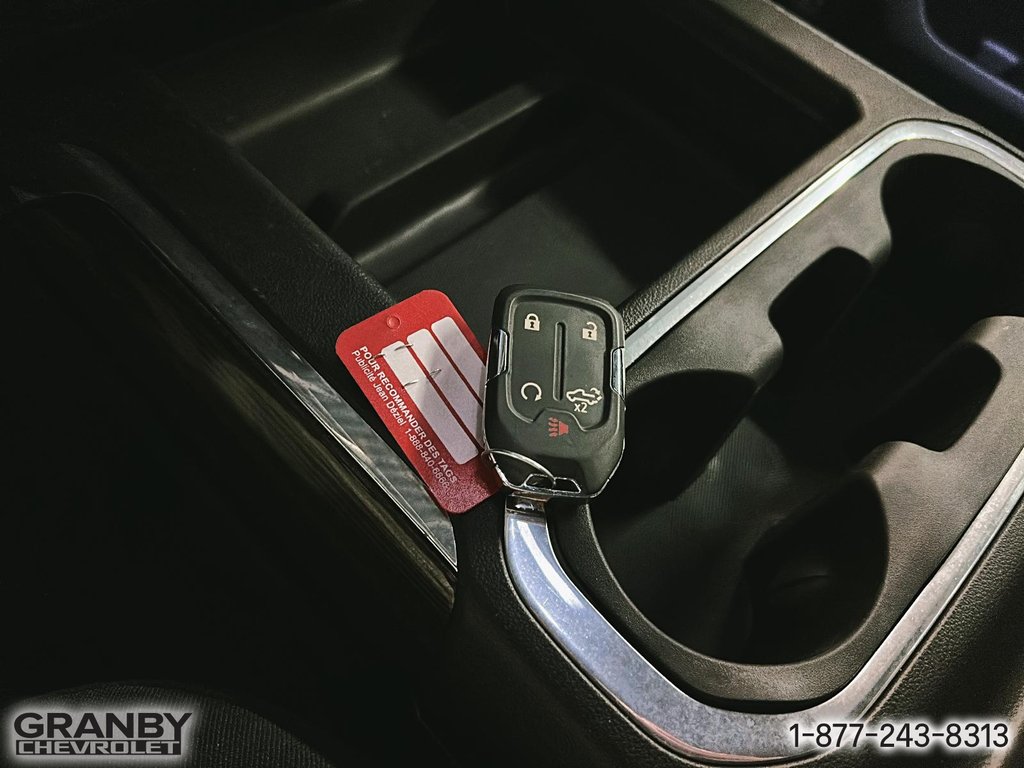 2022 Chevrolet Silverado 1500 LTD in Granby, Quebec - 20 - w1024h768px
