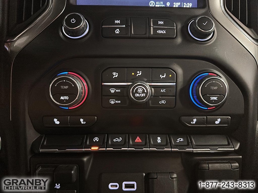 2022 Chevrolet Silverado 1500 LTD in Granby, Quebec - 17 - w1024h768px