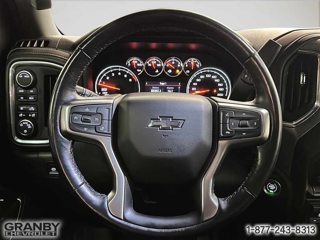 2022 Chevrolet Silverado 1500 LTD in Granby, Quebec - 15 - w1024h768px