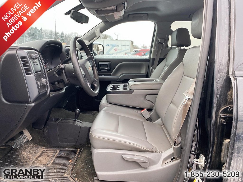 Chevrolet Silverado 1500  2016 à Granby, Québec - 7 - w1024h768px