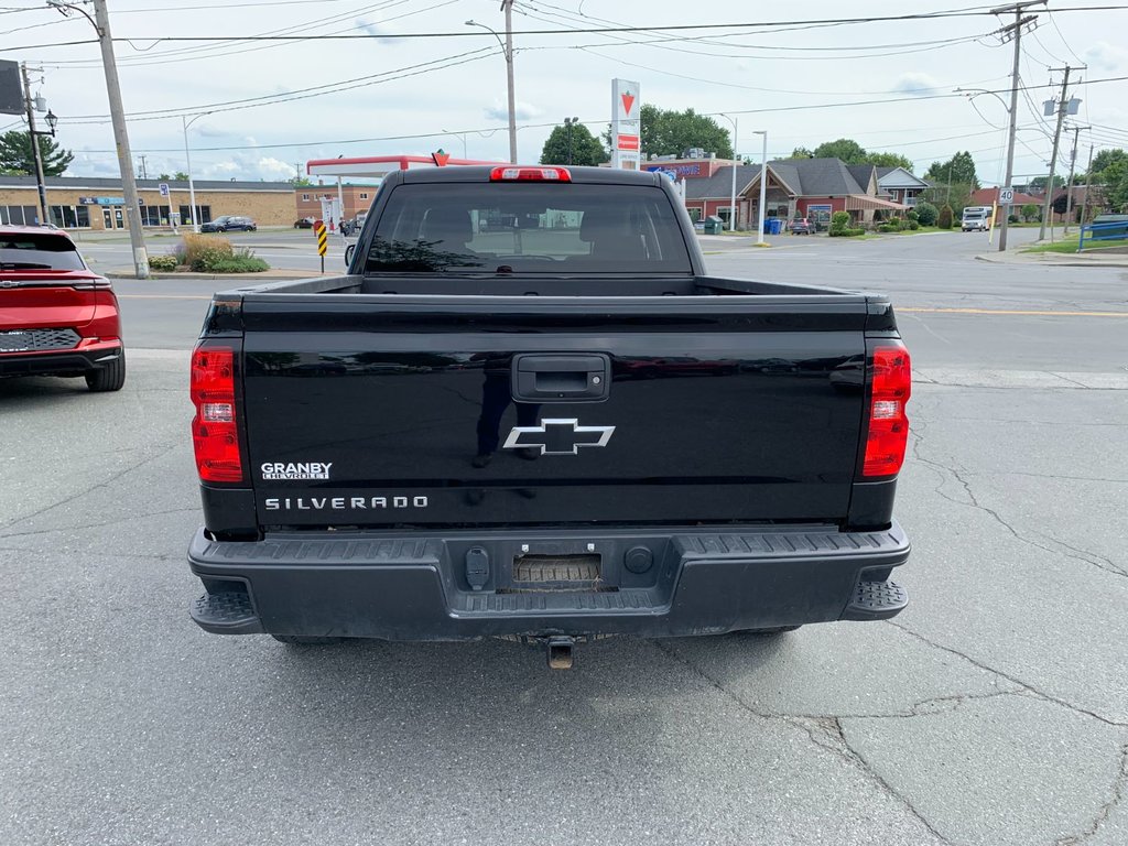 Chevrolet Silverado 1500  2017 à Granby, Québec - 7 - w1024h768px