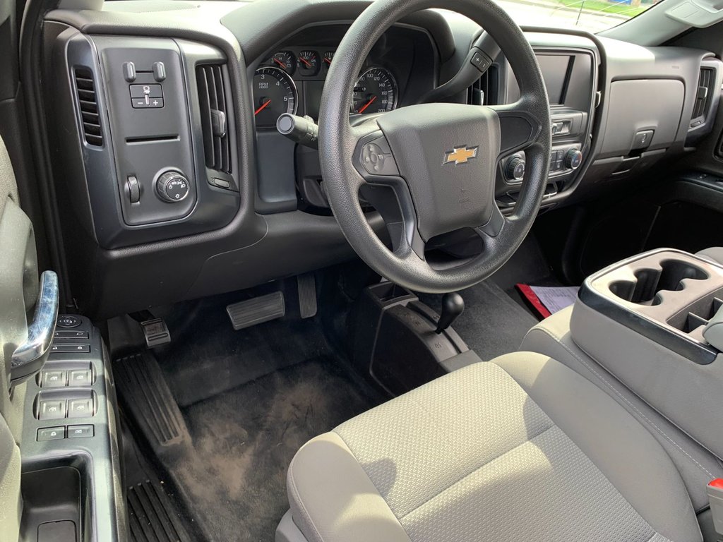 2017 Chevrolet Silverado 1500 in Granby, Quebec - 11 - w1024h768px