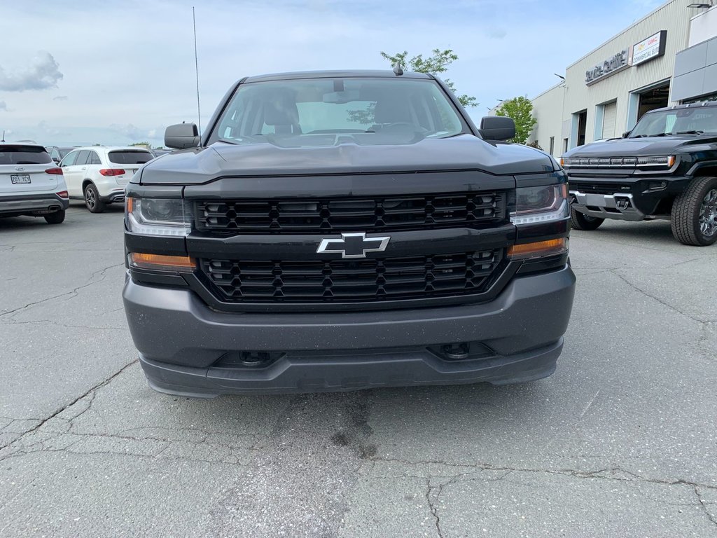 2017 Chevrolet Silverado 1500 in Granby, Quebec - 3 - w1024h768px