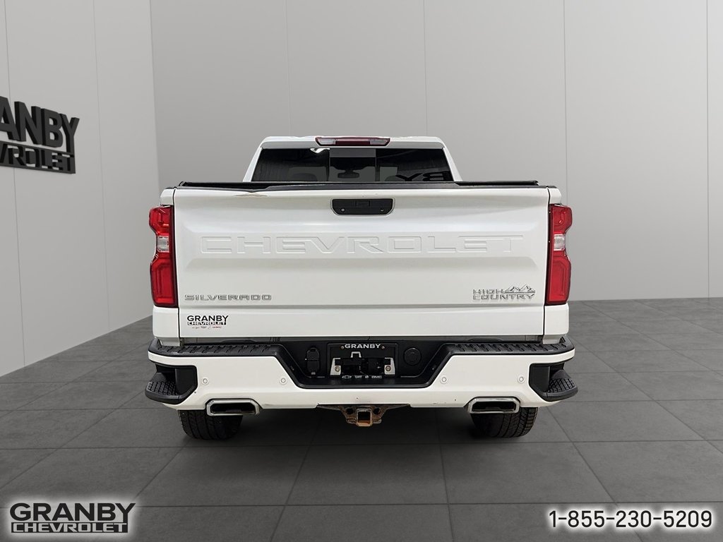 Chevrolet Silverado 1500  2019 à Granby, Québec - 3 - w1024h768px