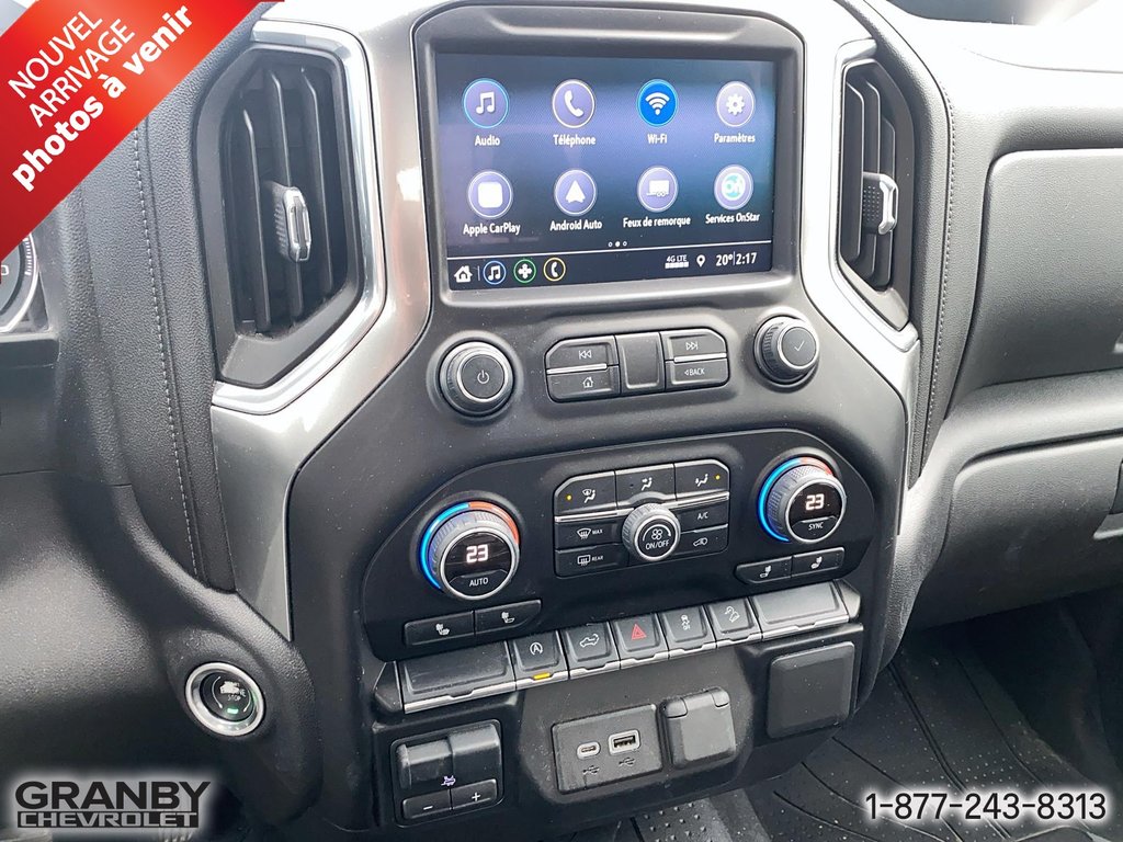 2019 Chevrolet Silverado 1500 RST boite 6.6 doblecab moteur 5.3 in Granby, Quebec - 9 - w1024h768px