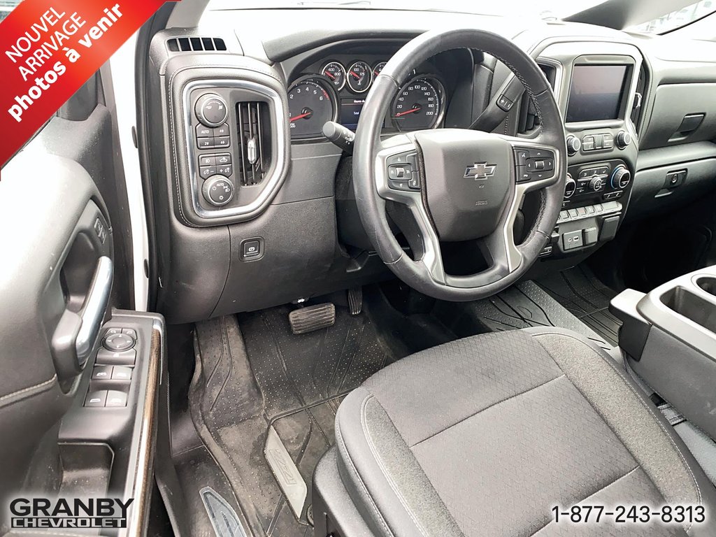 2019 Chevrolet Silverado 1500 RST boite 6.6 doblecab moteur 5.3 in Granby, Quebec - 6 - w1024h768px