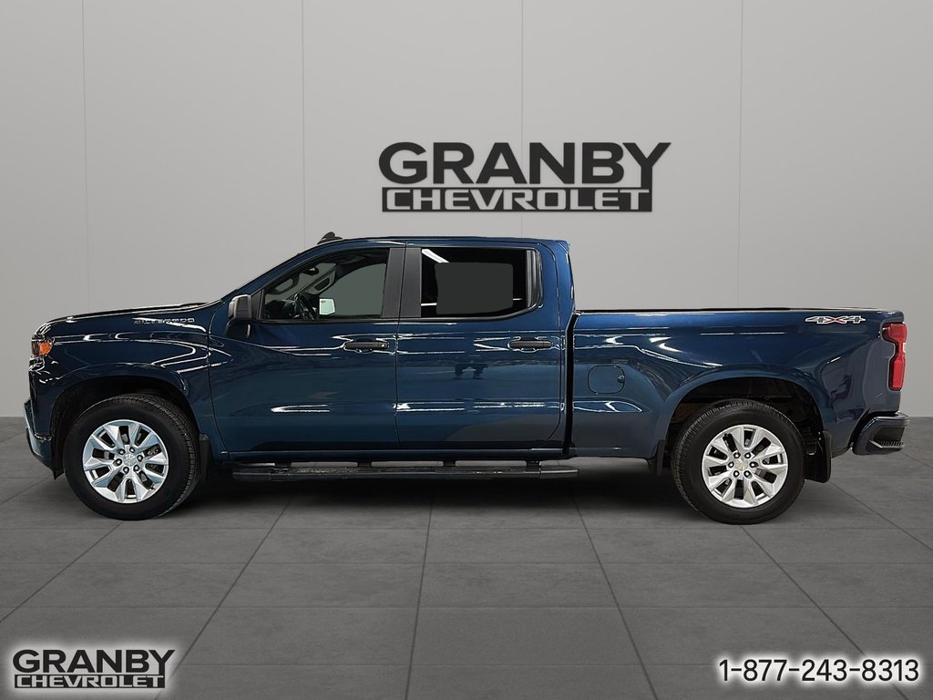 2019 Chevrolet Silverado 1500 Custom crewcab boite 6.6 moteur 5.3L in Granby, Quebec - 9 - w1024h768px