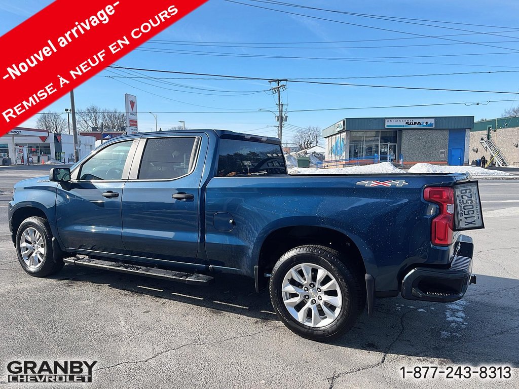 2019 Chevrolet Silverado 1500 Custom crewcab boite 6.6 moteur 5.3L in Granby, Quebec - 7 - w1024h768px