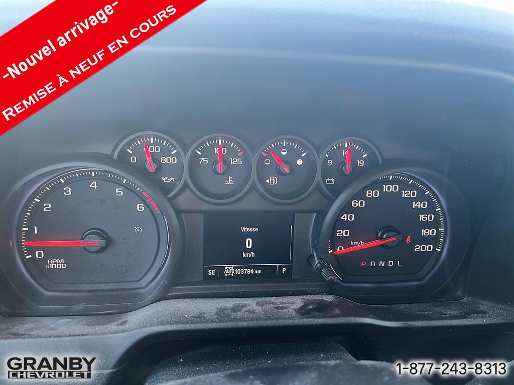 2019 Chevrolet Silverado 1500 Custom crewcab boite 6.6 moteur 5.3L in Granby, Quebec - 11 - w1024h768px