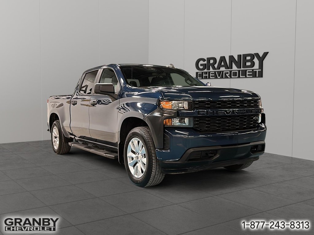2019 Chevrolet Silverado 1500 Custom crewcab boite 6.6 moteur 5.3L in Granby, Quebec - 3 - w1024h768px