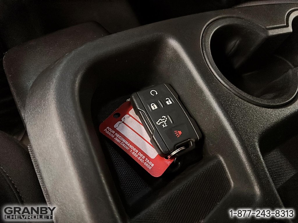 2020 Chevrolet Silverado 1500 in Granby, Quebec - 20 - w1024h768px