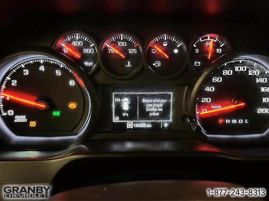 2020 Chevrolet Silverado 1500 in Granby, Quebec - 16 - w1024h768px