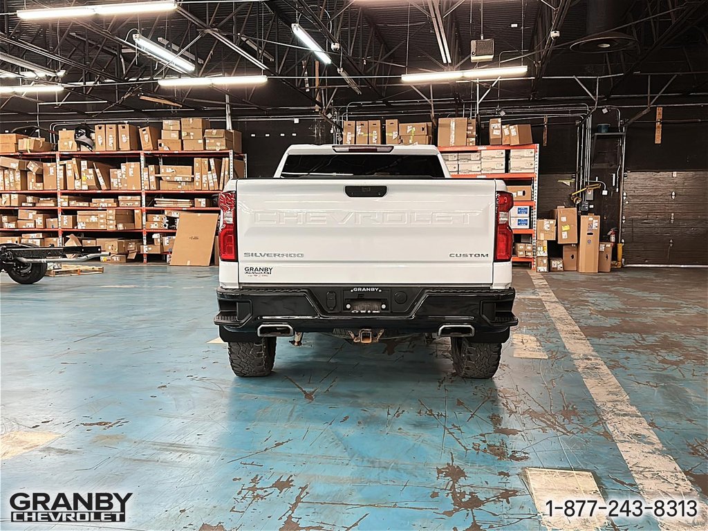 2020 Chevrolet Silverado 1500 in Granby, Quebec - 6 - w1024h768px