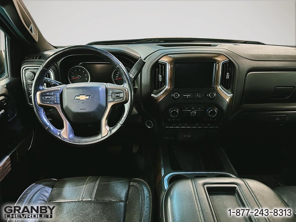 2020 Chevrolet Silverado 1500 High Country CREWCAB DIESEL BOITE 6.6 in Granby, Quebec - 13 - w1024h768px