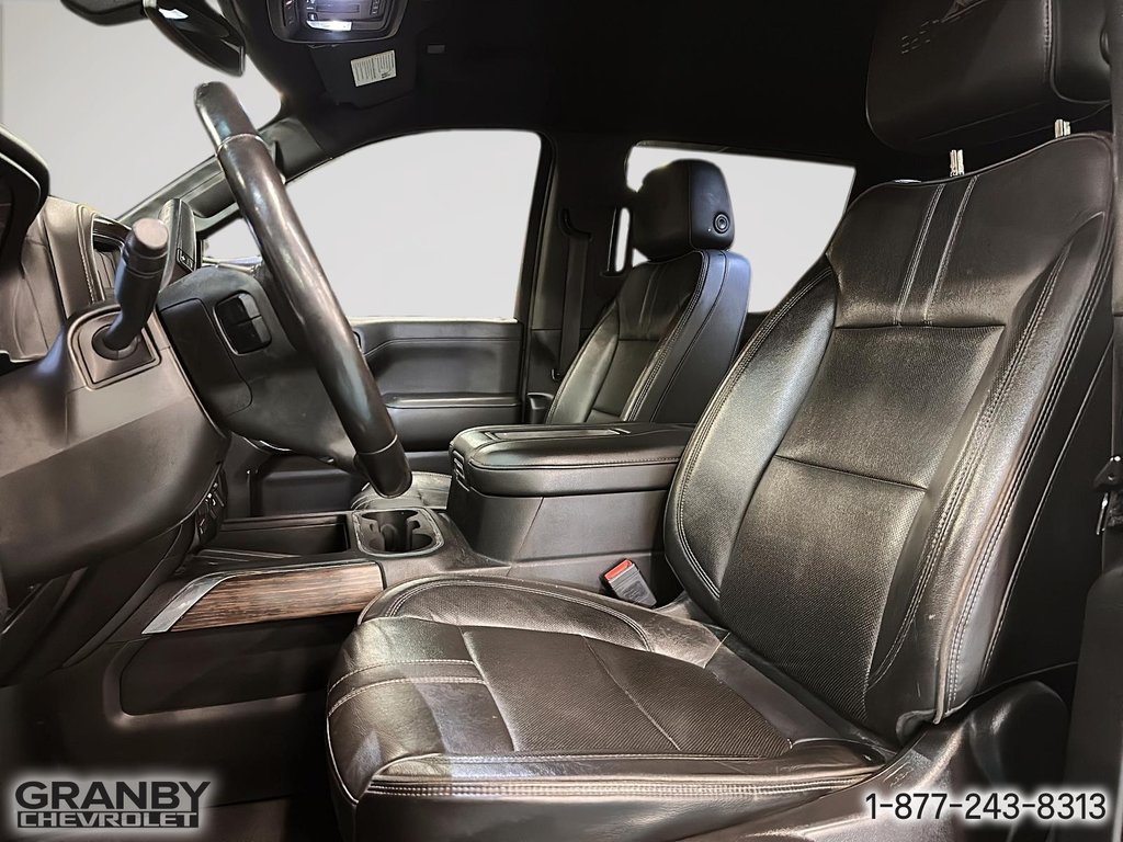 2020 Chevrolet Silverado 1500 High Country CREWCAB DIESEL BOITE 6.6 in Granby, Quebec - 11 - w1024h768px