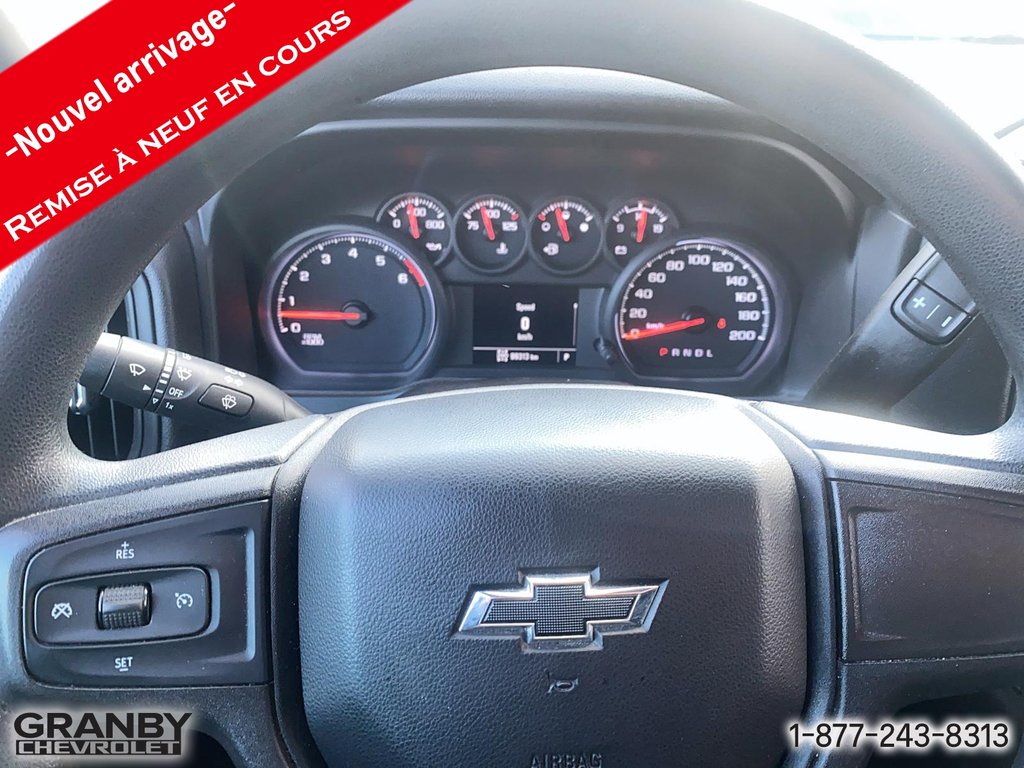 2020 Chevrolet Silverado 1500 in Granby, Quebec - 11 - w1024h768px