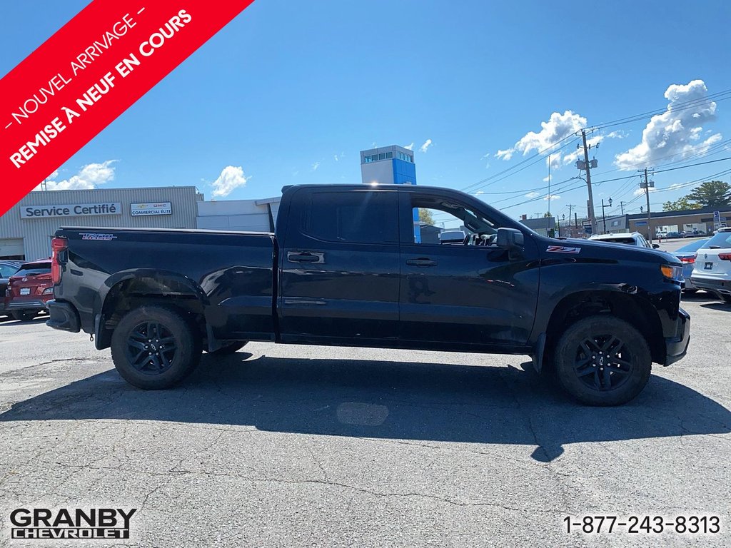 Chevrolet Silverado 1500  2020 à Granby, Québec - 4 - w1024h768px