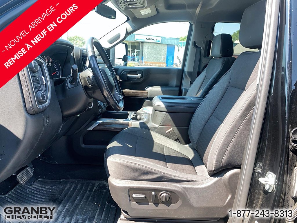 Chevrolet Silverado 1500 RST crewcab boite 6.6 moteur 3.0l 2020 à Granby, Québec - 10 - w1024h768px