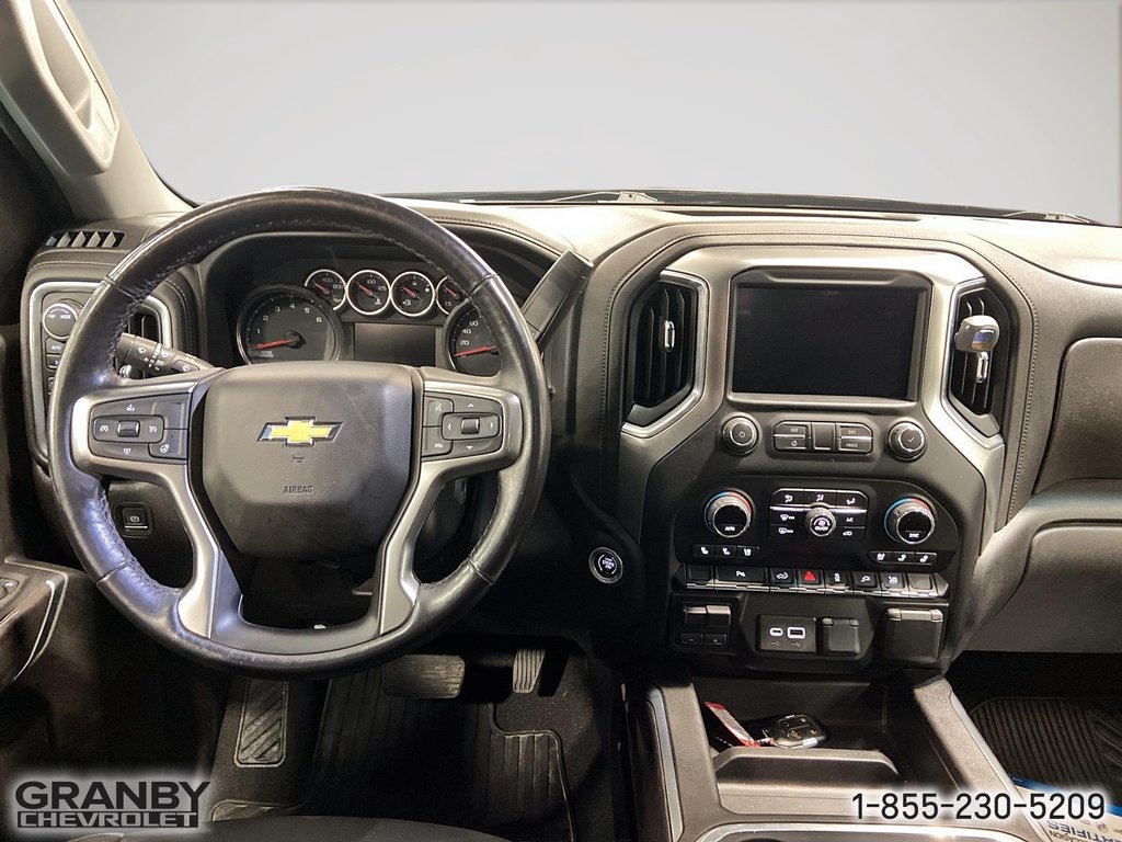 2021 Chevrolet Silverado 1500 in Granby, Quebec - 10 - w1024h768px