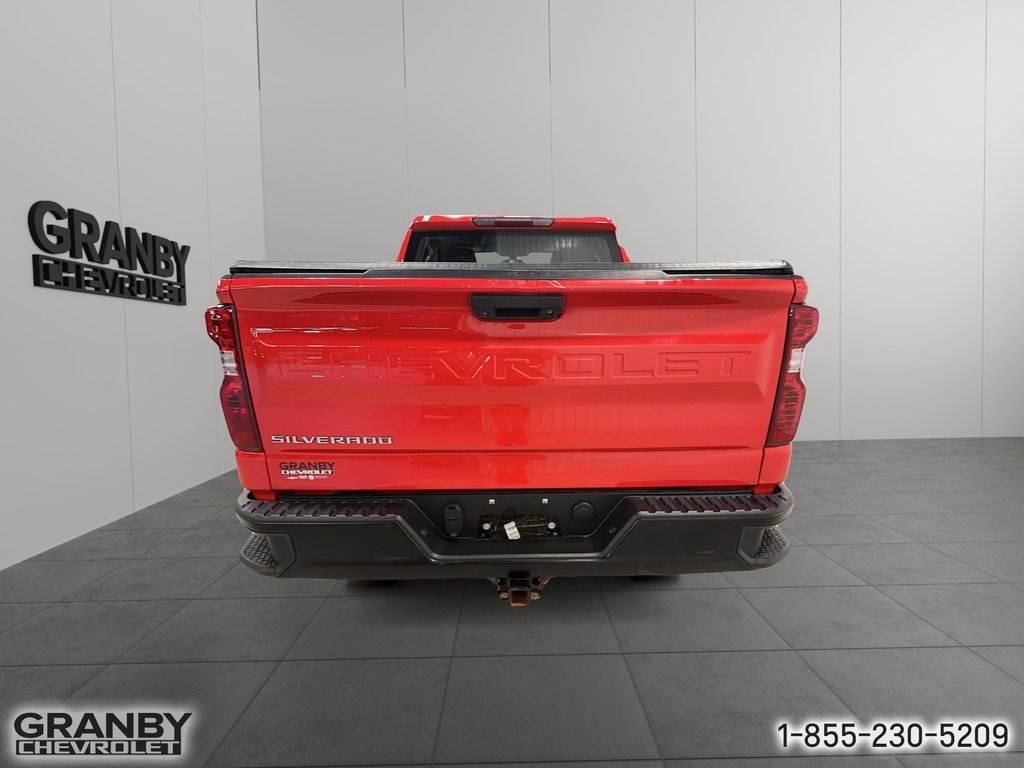 2021 Chevrolet Silverado 1500 in Granby, Quebec - 3 - w1024h768px