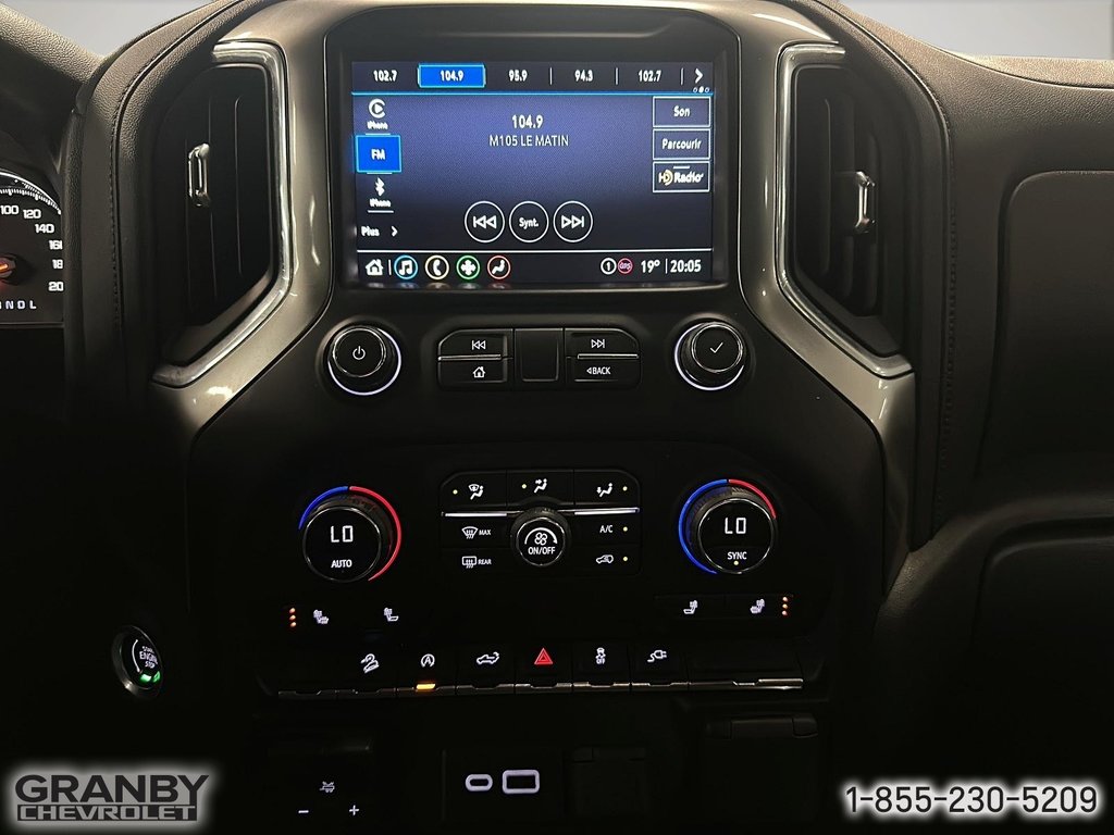 2021 Chevrolet Silverado 1500 in Granby, Quebec - 18 - w1024h768px