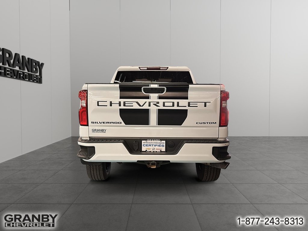 Chevrolet Silverado 1500 Custom crewcab boite 6.6 4cyl 2021 à Granby, Québec - 6 - w1024h768px