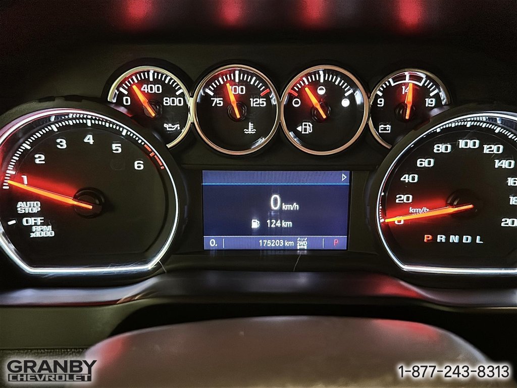 Chevrolet Silverado 1500 Custom crewcab boite 6.6 4cyl 2021 à Granby, Québec - 16 - w1024h768px