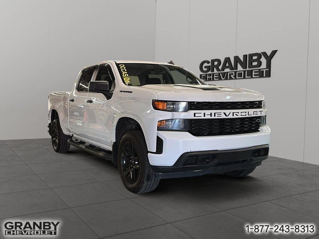Chevrolet Silverado 1500 Custom crewcab boite 6.6 4cyl 2021 à Granby, Québec - 3 - w1024h768px