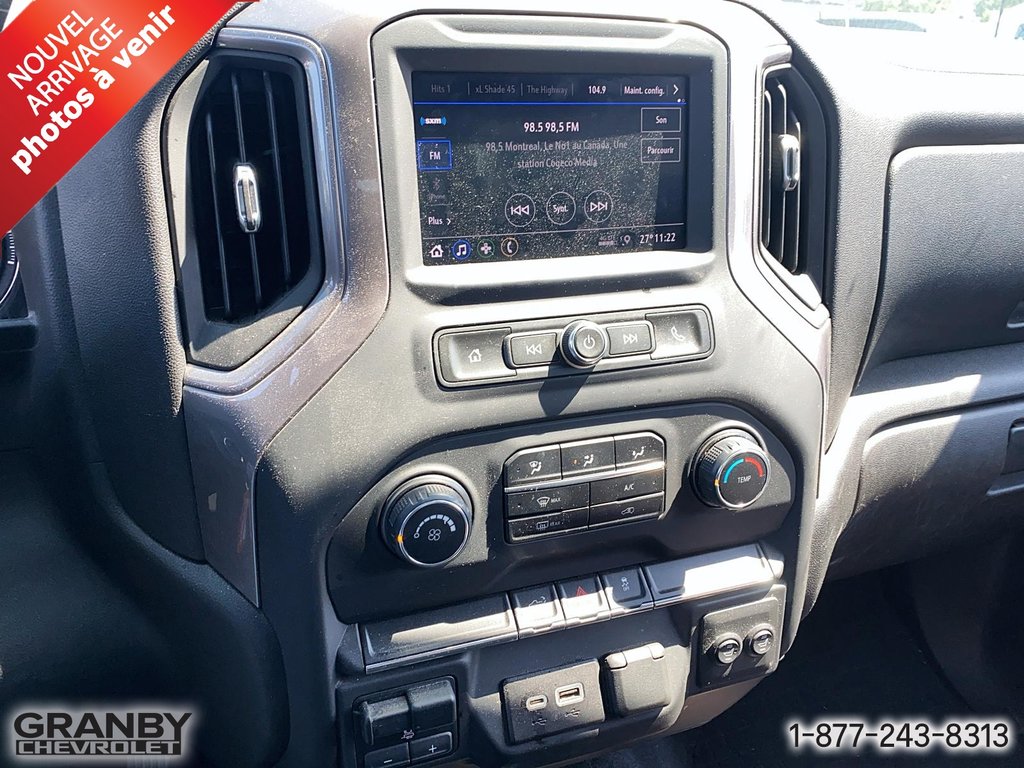 2021 Chevrolet Silverado 1500 in Granby, Quebec - 14 - w1024h768px