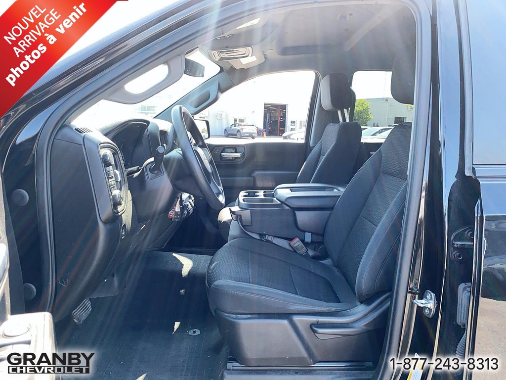 2021 Chevrolet Silverado 1500 in Granby, Quebec - 11 - w1024h768px