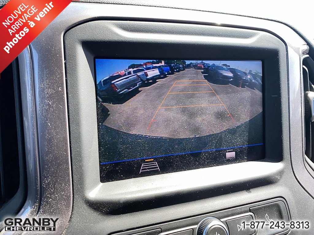 2021 Chevrolet Silverado 1500 in Granby, Quebec - 15 - w1024h768px