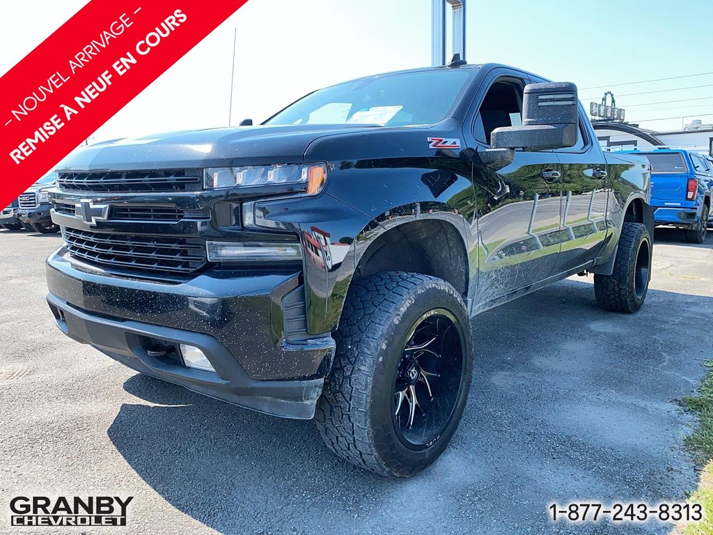2021 Chevrolet Silverado 1500 RST crewcab boite 6.6 moteur 5.3L in Granby, Quebec - 1 - w1024h768px