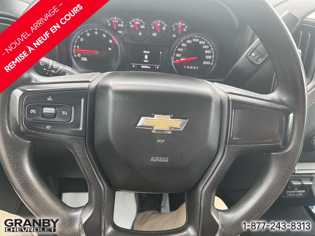 2021 Chevrolet Silverado 1500 in Granby, Quebec - 12 - w1024h768px