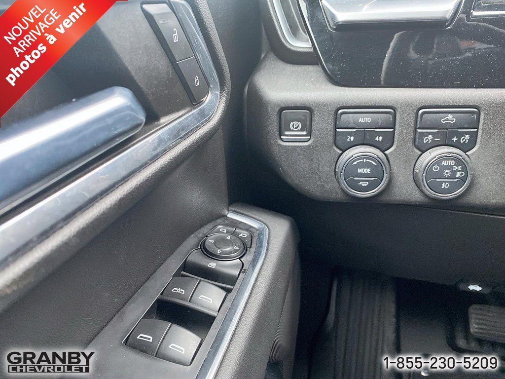 2022 Chevrolet Silverado 1500 in Granby, Quebec - 12 - w1024h768px