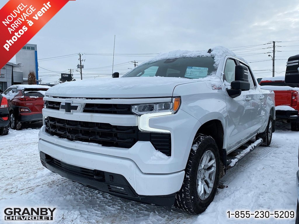 Chevrolet Silverado 1500  2022 à Granby, Québec - 3 - w1024h768px