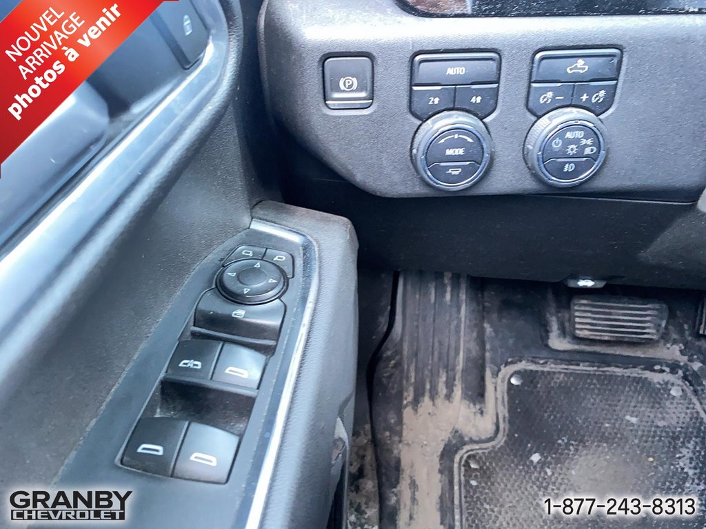 Chevrolet Silverado 1500  2022 à Granby, Québec - 9 - w1024h768px