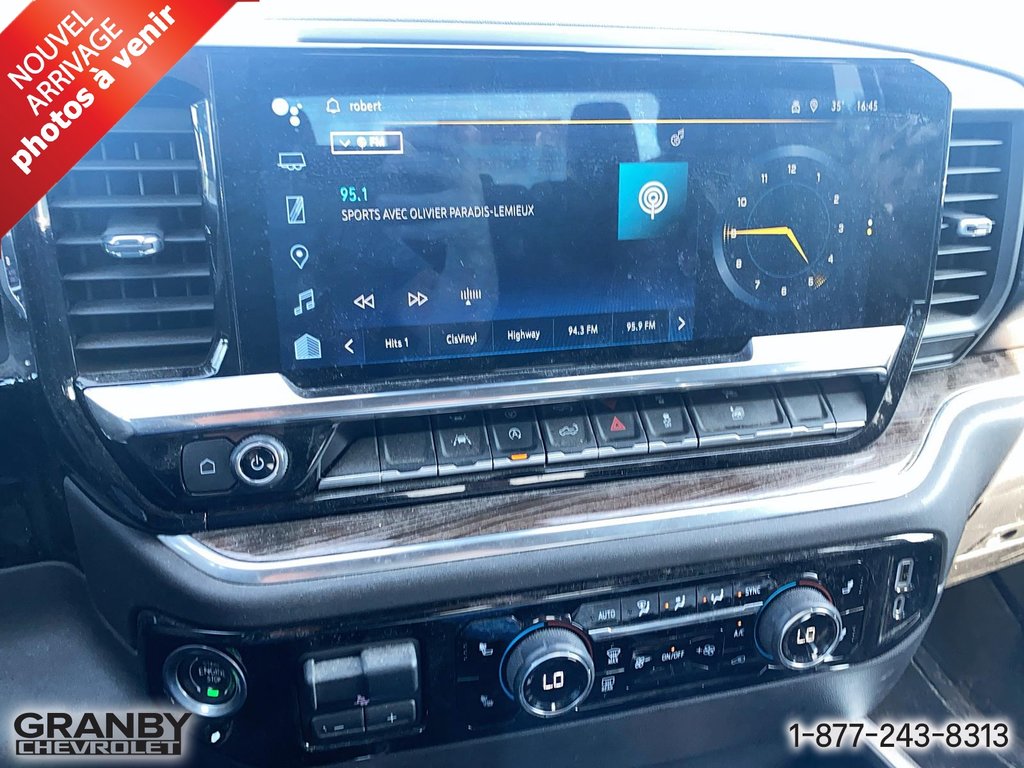 Chevrolet Silverado 1500  2022 à Granby, Québec - 11 - w1024h768px