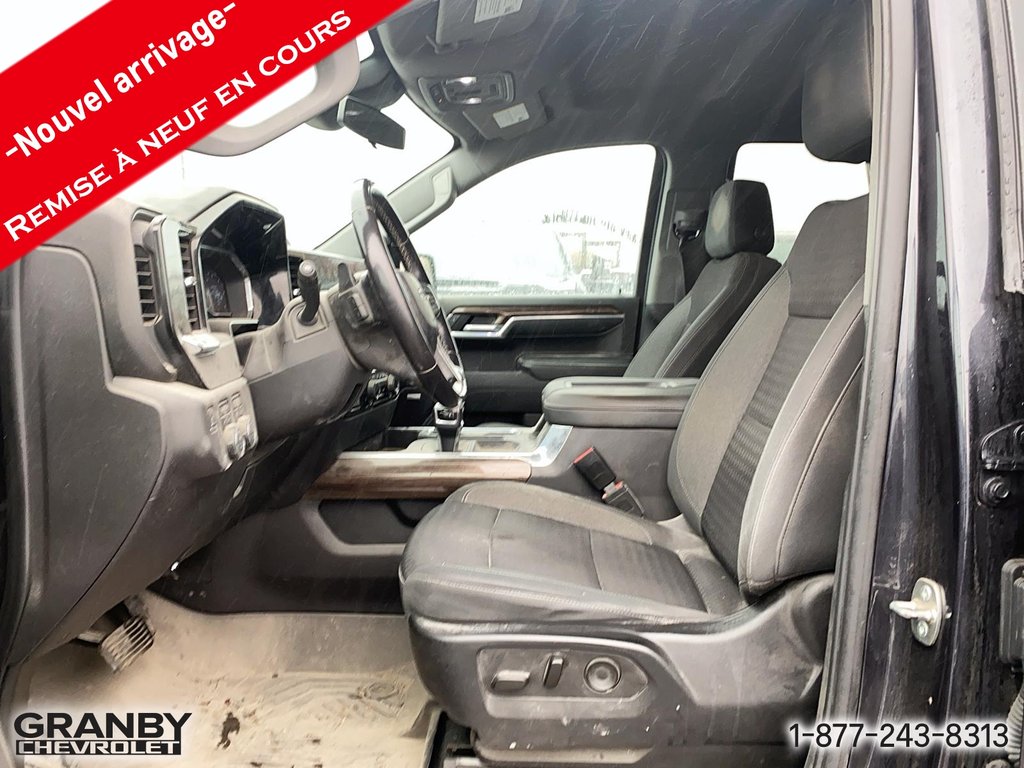 2022 Chevrolet Silverado 1500 LT Trail Boss CREWCAB BOITE6.6 DIESEL in Granby, Quebec - 10 - w1024h768px