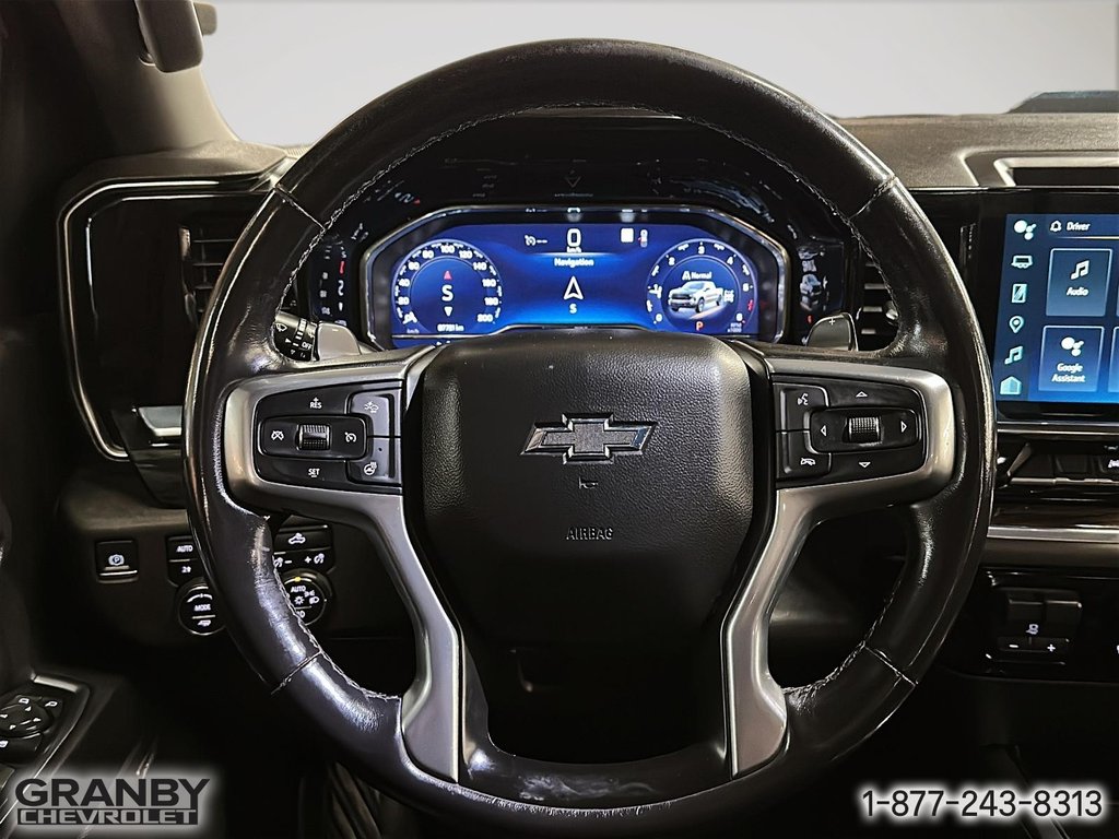 Chevrolet Silverado 1500  2022 à Granby, Québec - 15 - w1024h768px