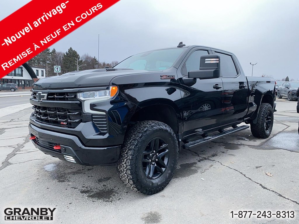 2022 Chevrolet Silverado 1500 in Granby, Quebec - 1 - w1024h768px