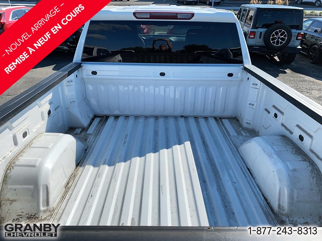 2022 Chevrolet Silverado 1500 in Granby, Quebec - 7 - w1024h768px