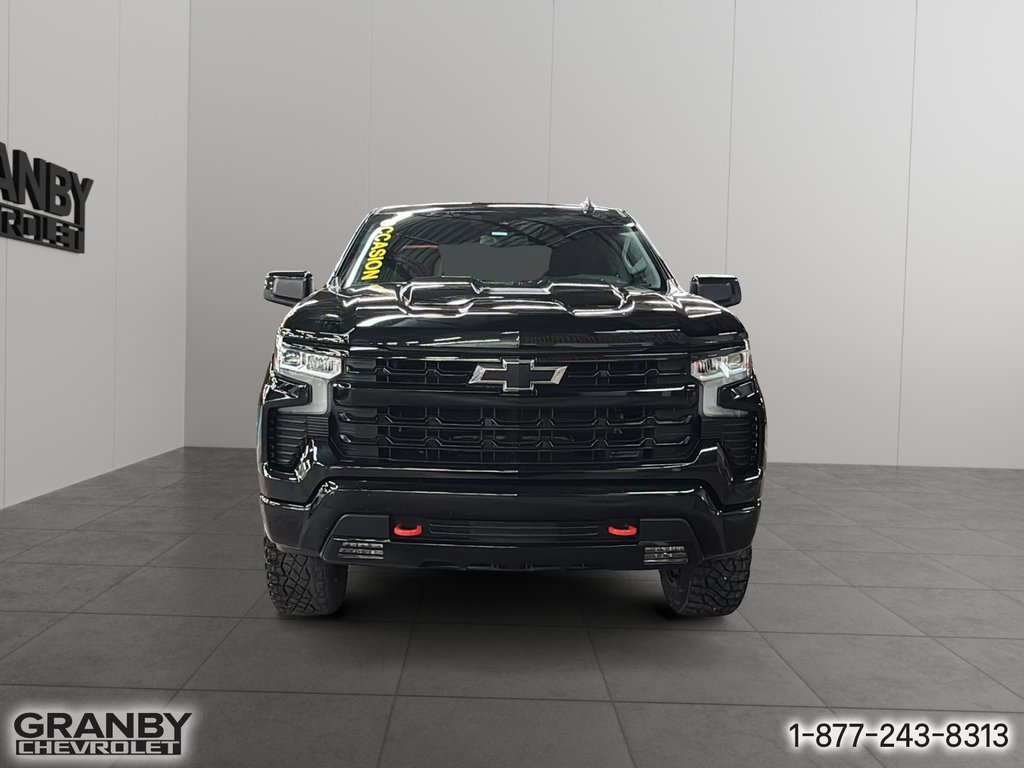 Chevrolet Silverado 1500  2023 à Granby, Québec - 2 - w1024h768px