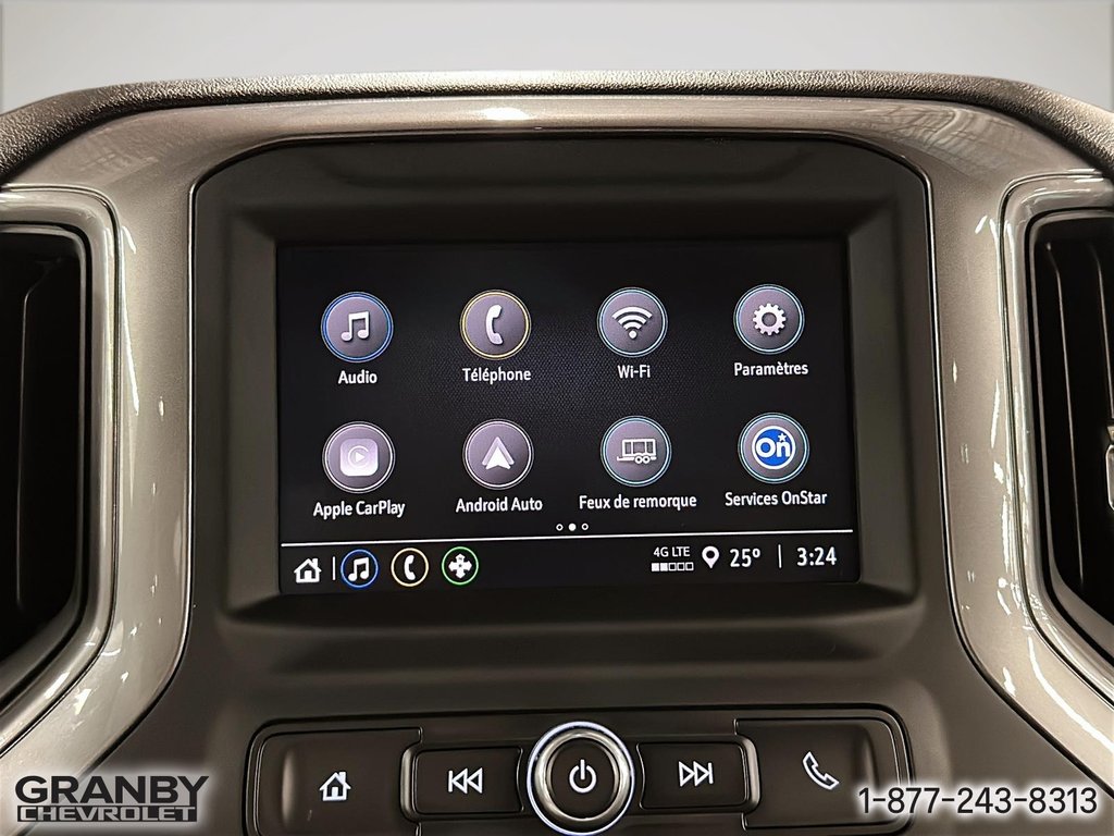 Chevrolet Silverado 1500  2023 à Granby, Québec - 23 - w1024h768px