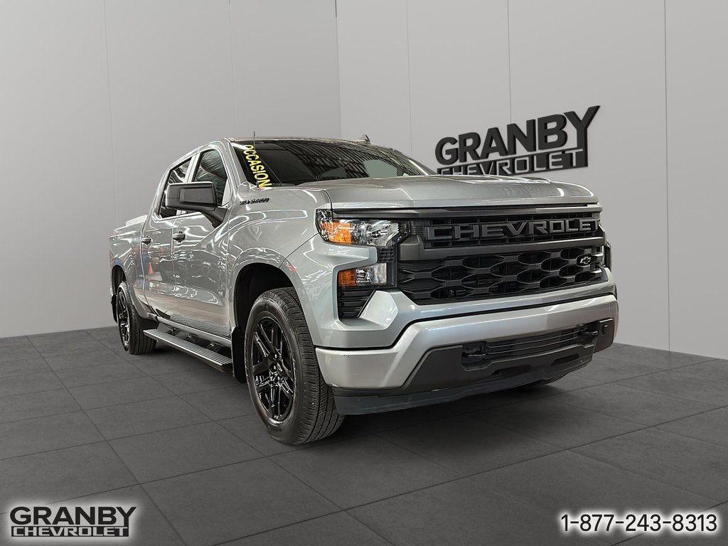 Chevrolet Silverado 1500  2023 à Granby, Québec - 3 - w1024h768px