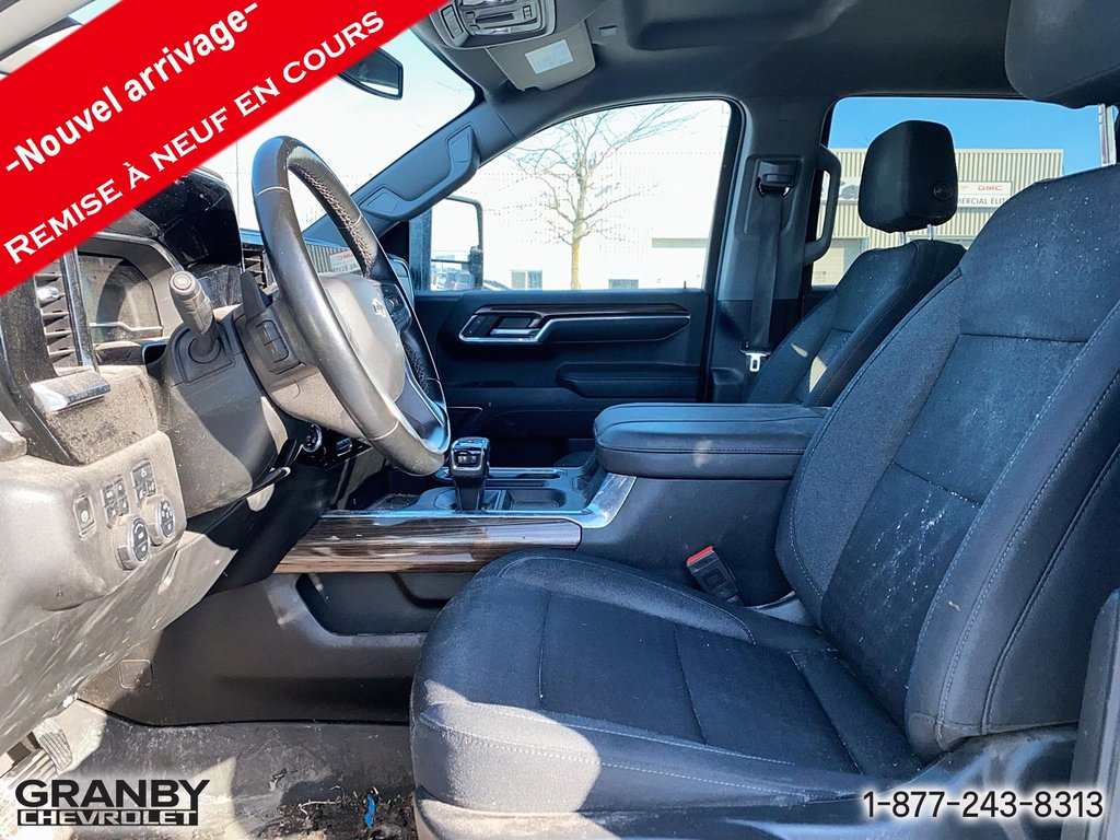 2023 Chevrolet Silverado 1500 in Granby, Quebec - 11 - w1024h768px